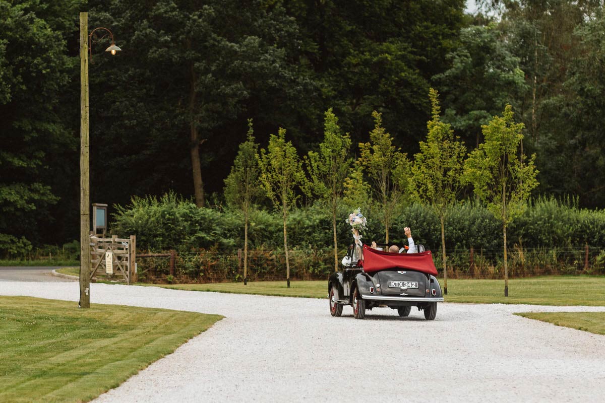stunning summer wedding photography